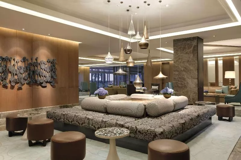 Fotos del hotel The Leela Ambience Convention Hotel Delhi:  4