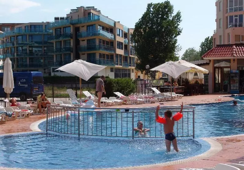 Fotos del hotel Kasandra Aparthotel:  6