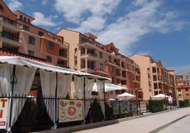 Fotos del hotel Kasandra Aparthotel:  4