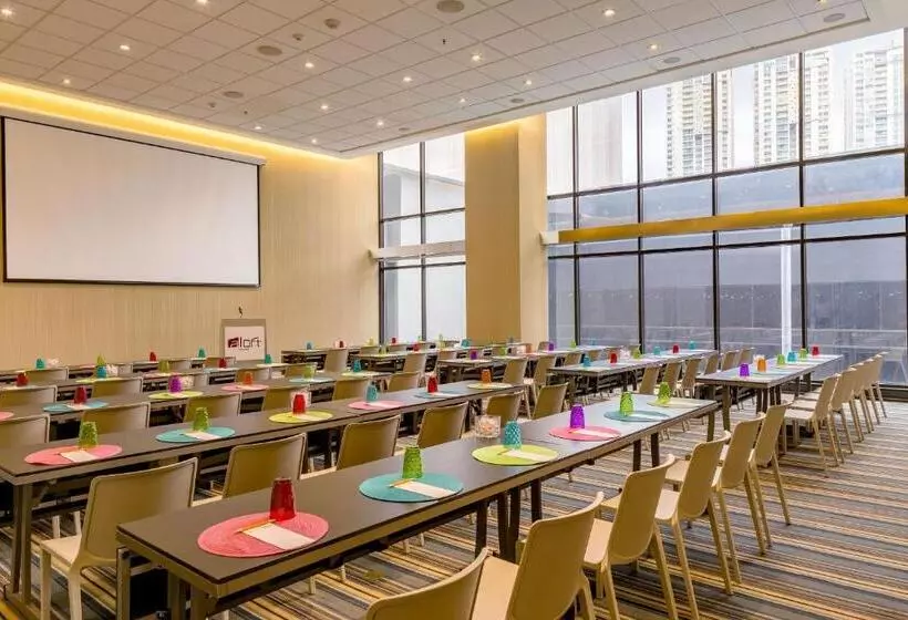 Fotos del hotel Aloft Panama:  8