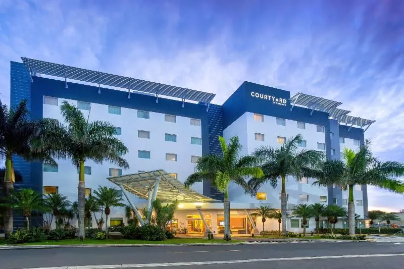 Fotos del hotel Courtyard By Marriott San Jose Airport Alajuela:  8