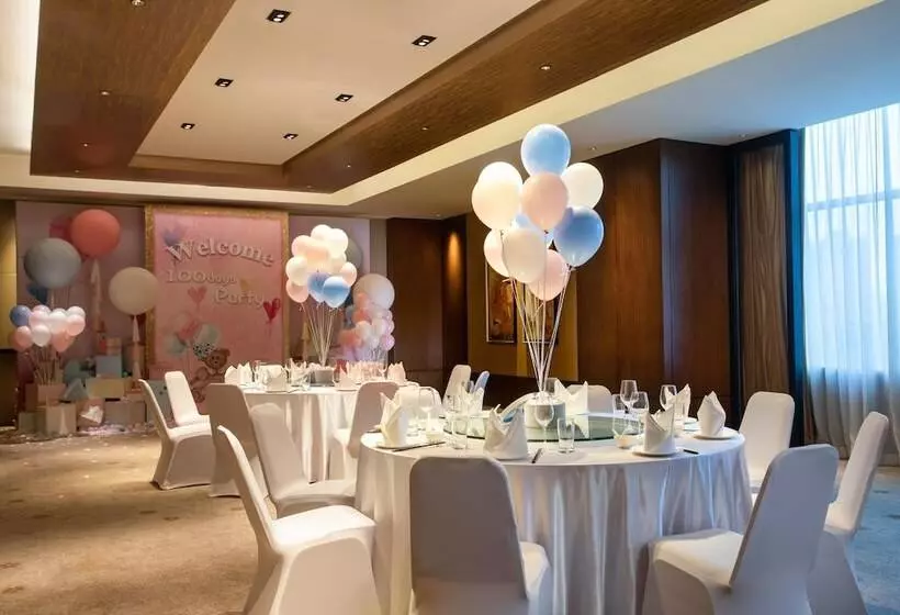 Shanghai Marriott Hotel Pudong East