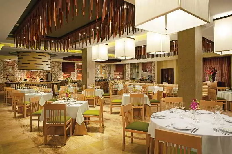 Fotos del hotel Secrets Playa Mujeres Golf &amp; Spa Resort All Inclusive Adults Only:  9