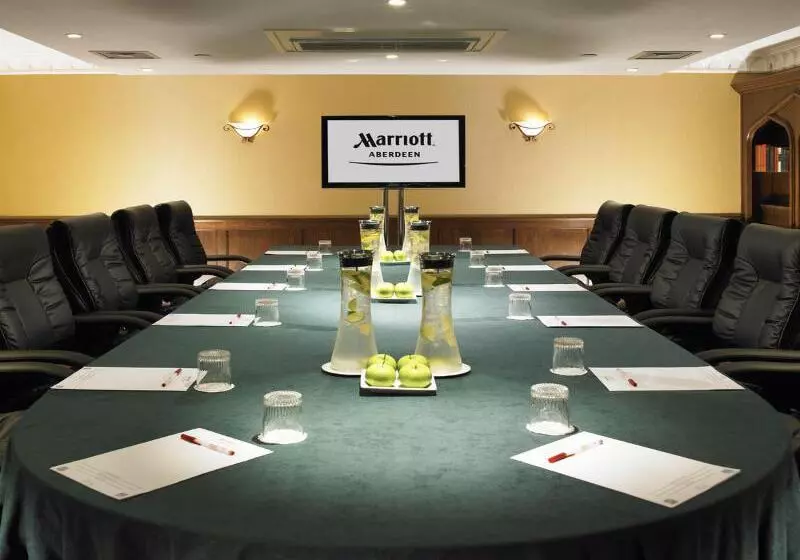 Fotos del hotel Courtyard By Marriott Aberdeen Airport:  7