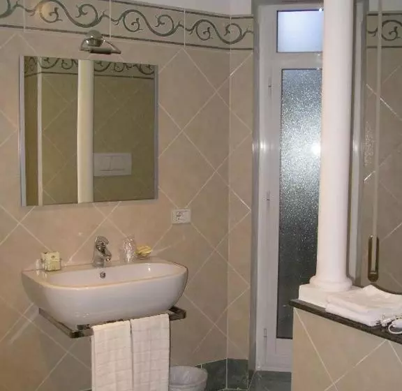 Fotos del hotel Eur Guest House:  8