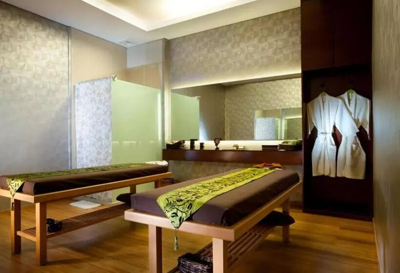 Fotos del hotel Js Luwansa  & Convention Center:  7