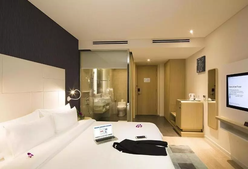 Liberty Central Saigon Riverside