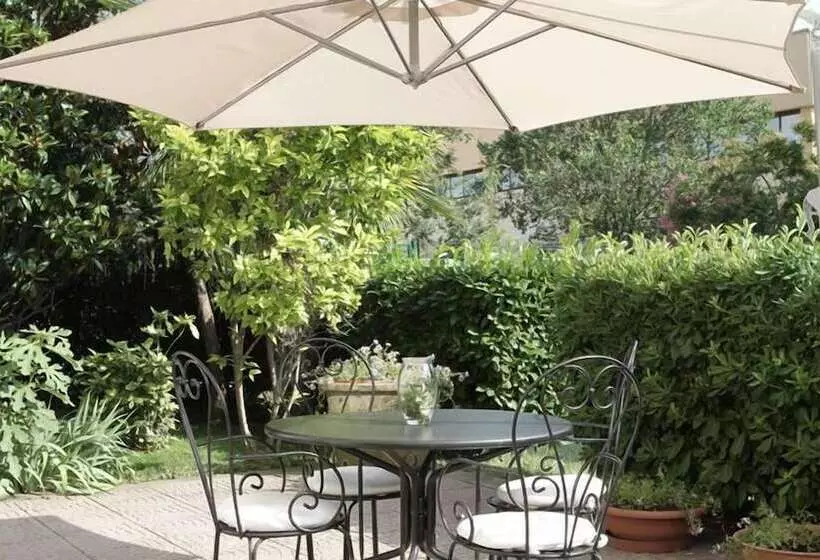 Fotos del hotel City:  11