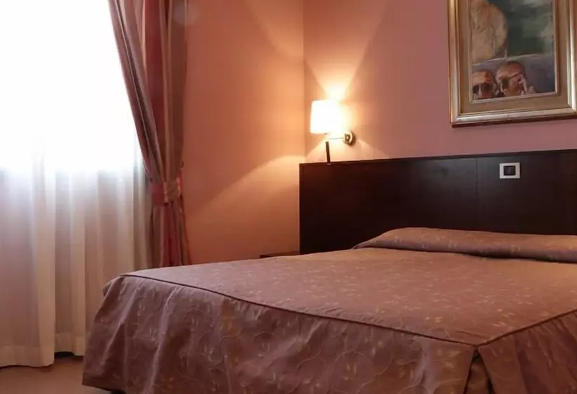 Fotos del hotel City:  9