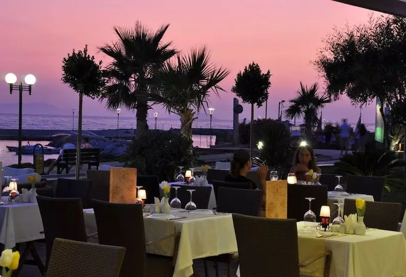 Fotos del hotel Turiya:  15