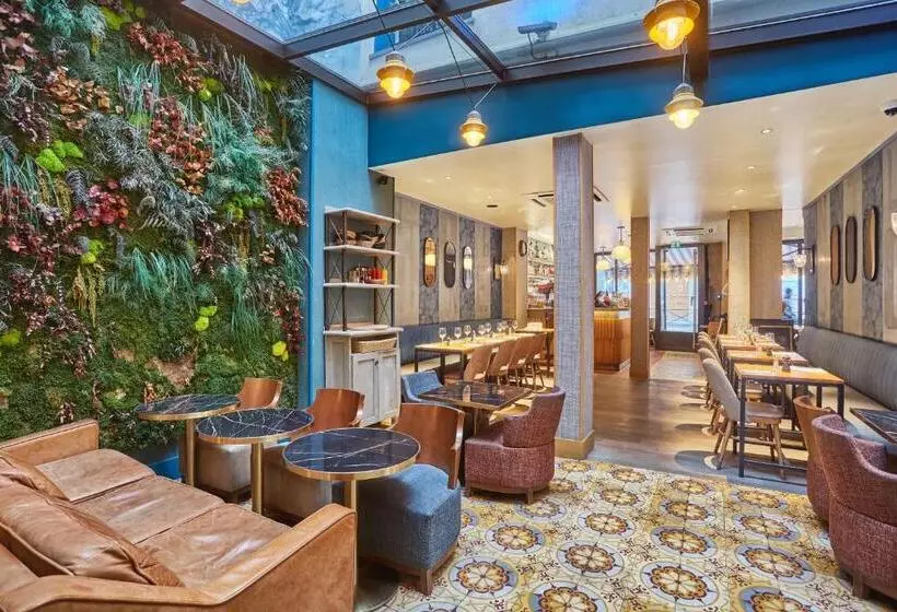 Fotos del hotel Le Robinet D'or:  13