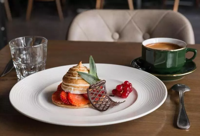 Fotos del hotel Le Robinet D'or:  12