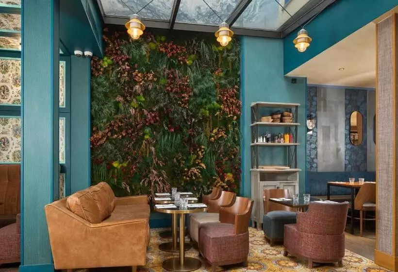 Fotos del hotel Le Robinet D'or:  18