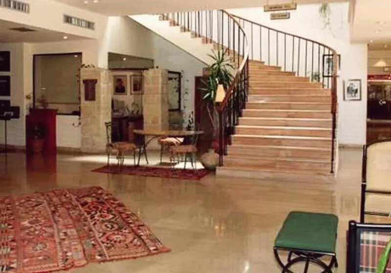 Fotos del hotel Petra Palace:  10