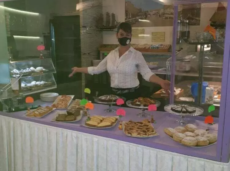 Fotos del hotel Ambra:  25