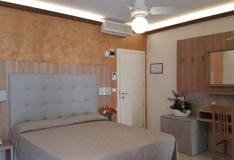 Fotos del hotel Ambra:  2