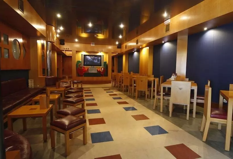 Fotos del hotel Feira Pedra Bela:  4