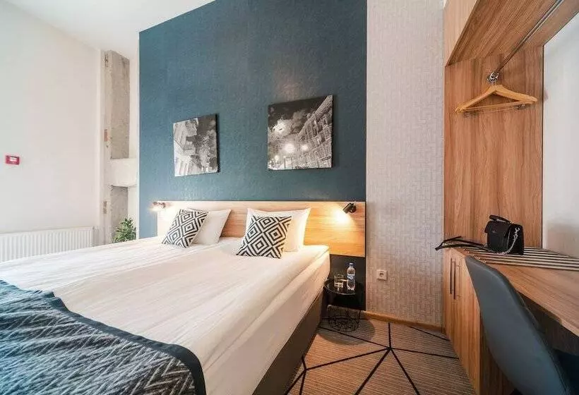 Fotos del hotel Amarant Urban:  7