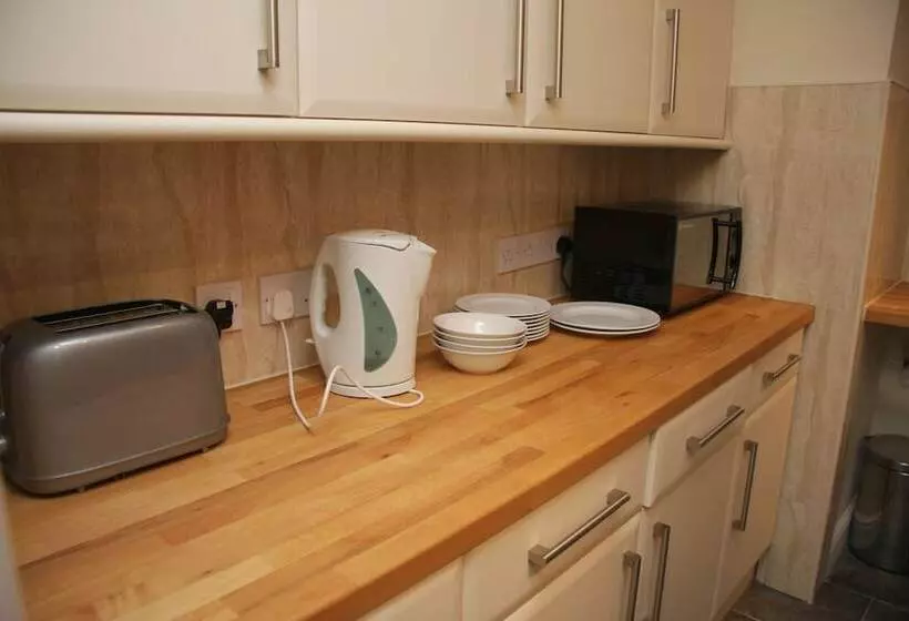 Fotos del hotel Sheil Suites:  2