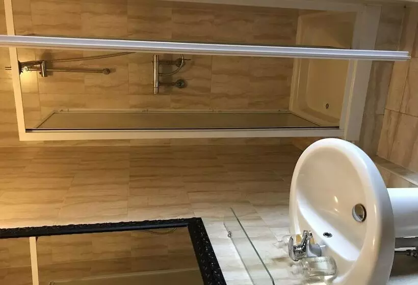 Fotos del hotel Sheil Suites:  24