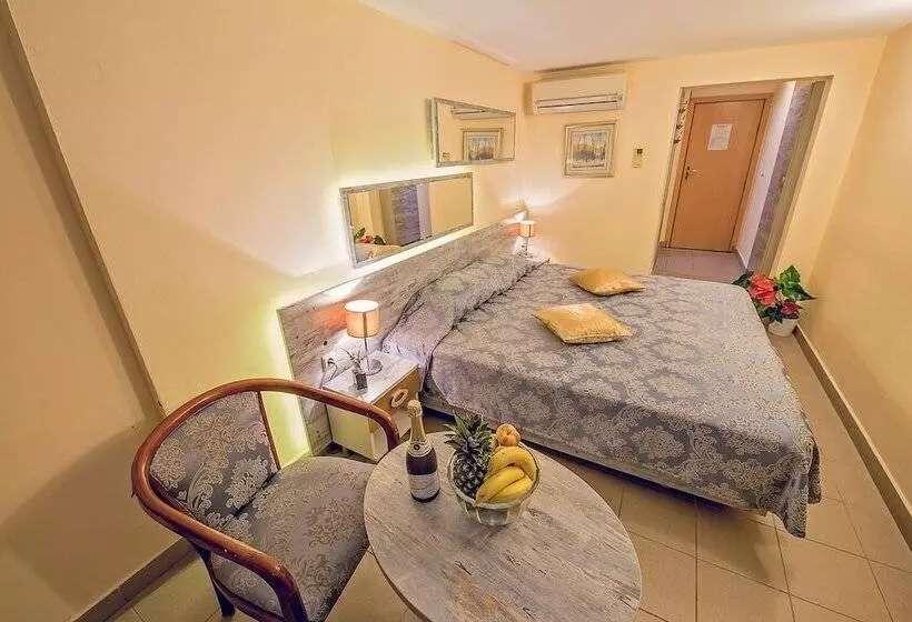 Fotos del hotel Victoria:  24