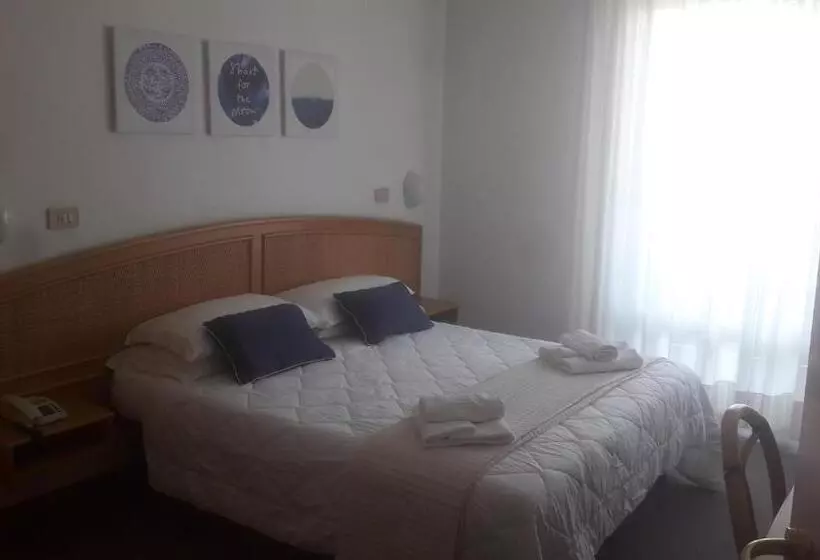 Fotos del hotel Capri:  10