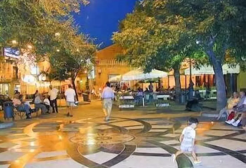 Fotos del hotel Cavour:  2