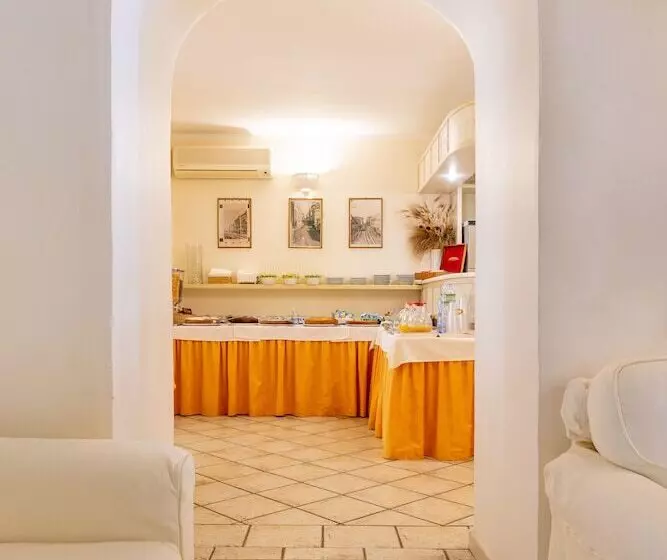 Fotos del hotel Cavour:  3