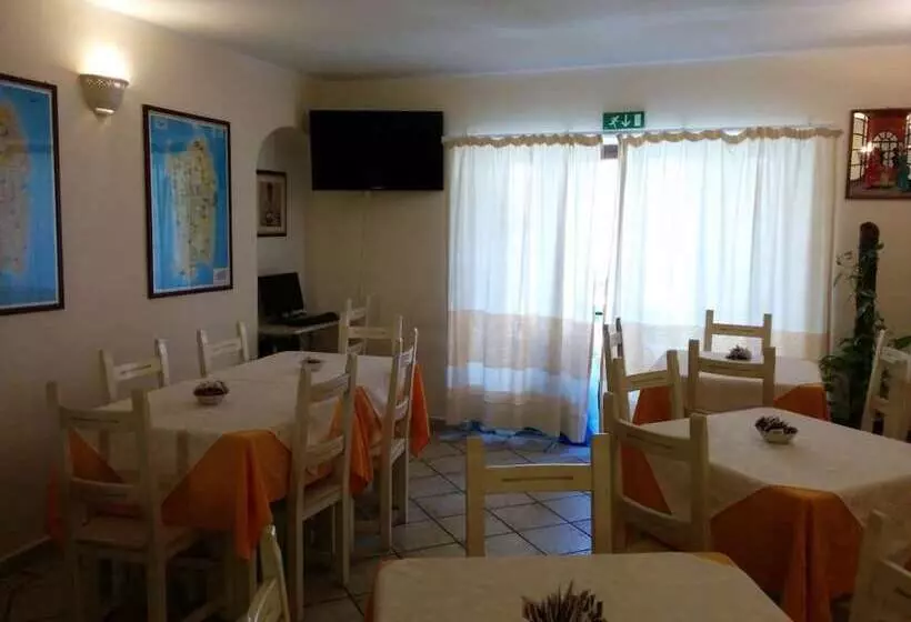 Fotos del hotel Cavour:  15