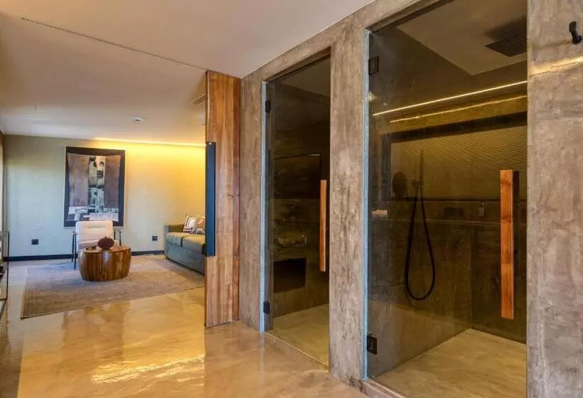 Fotos del hotel Well  & Spa:  3