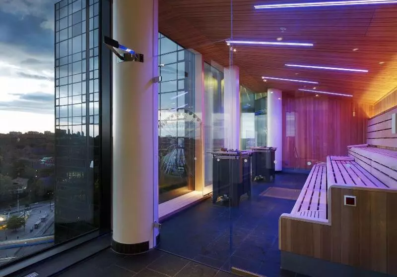 Fotos del hotel Upper House:  2