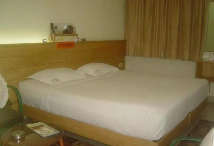 Fotos del hotel Parklane:  18