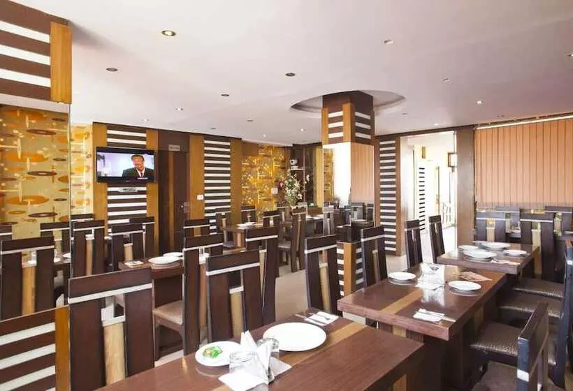 Fotos del hotel Comfort Room Shiv Dev Int:  4