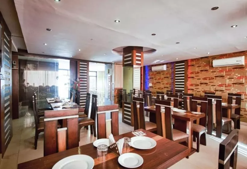 Fotos del hotel Comfort Room Shiv Dev Int:  9