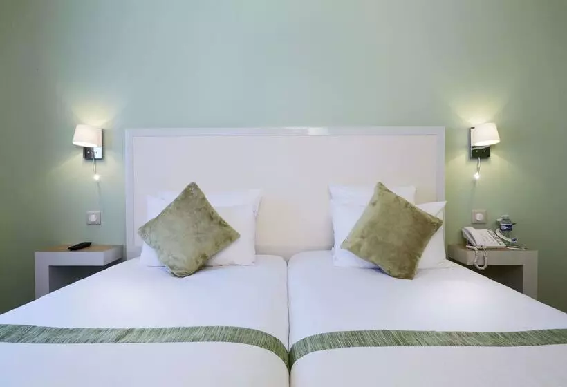 Fotos del hotel Kyriad Paris 18 - Porte De Clignancourt - Montmartre:  12