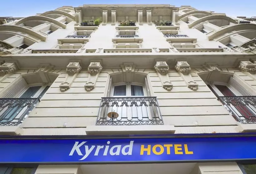 Kyriad Paris 18 – Porte De Clignancourt – Montmartre