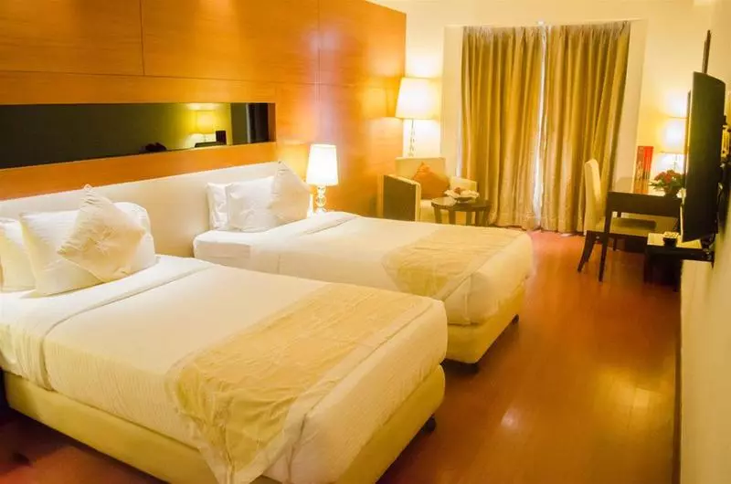 Fotos del hotel Hotel Haut Monde:  2