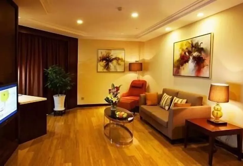 Fotos del hotel Golden Eagle Summit:  24