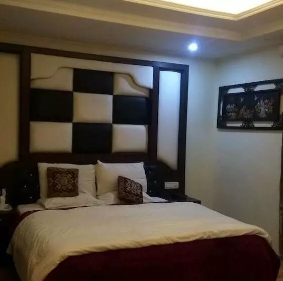 Fotos del hotel Le Grand:  13