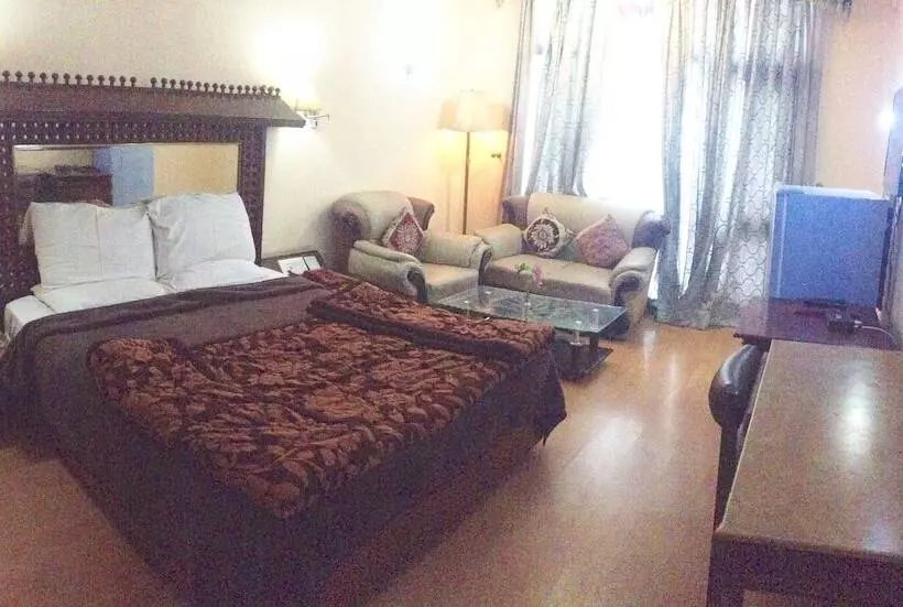 Fotos del hotel Le Grand:  17