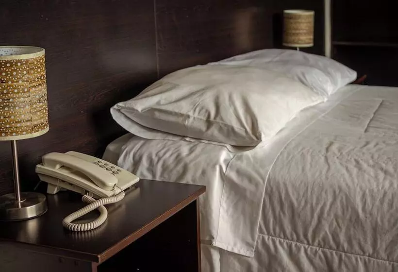 Fotos del hotel Montecristo:  2