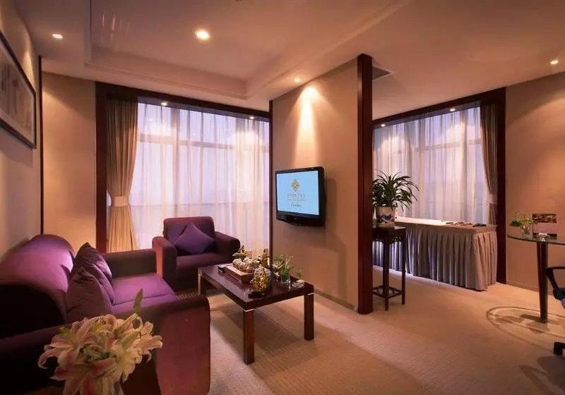 Fotos del hotel Hongrui Jinling Grand Hotel Hefei:  17