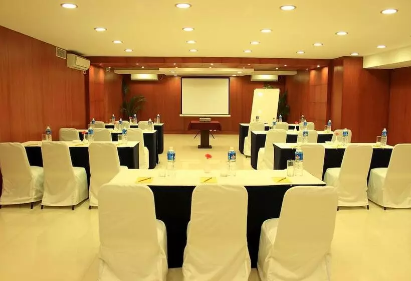 Fotos del hotel Shilton Royale:  7