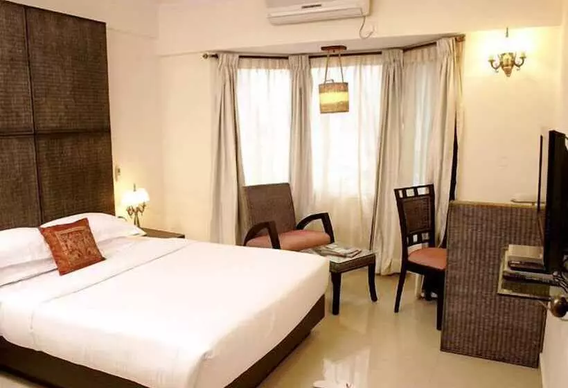 Fotos del hotel Shilton Royale:  15