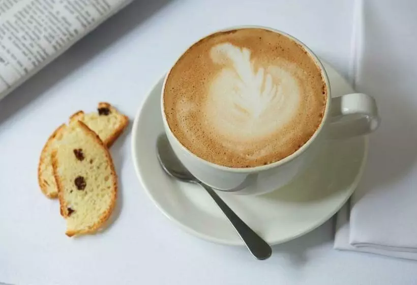 Fotos del hotel Stayeasy Century City:  10