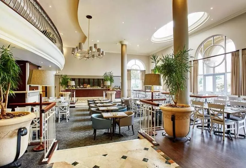 Fotos del hotel Stayeasy Century City:  3