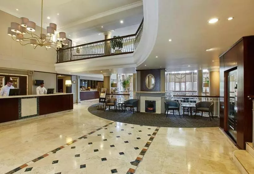 Fotos del hotel Stayeasy Century City:  4