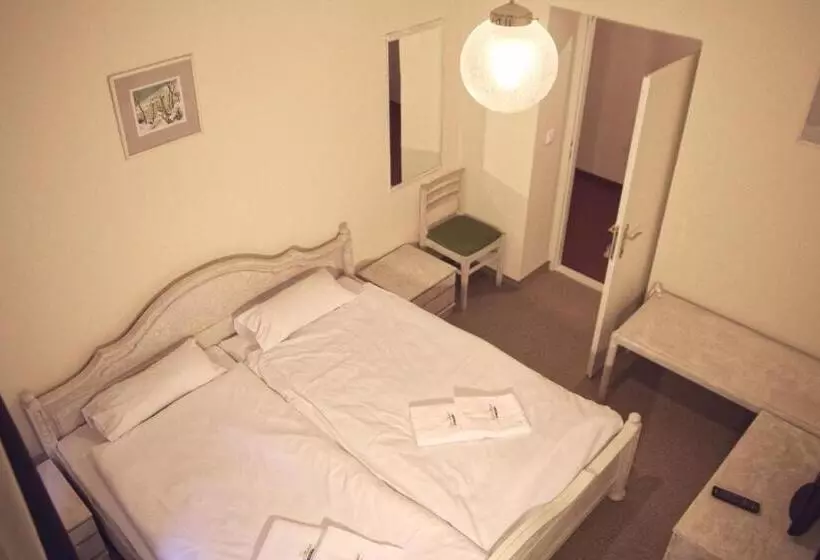 Fotos del hotel St.michael:  18