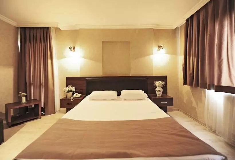 Fotos del hotel üstün Otel Alsancak:  19