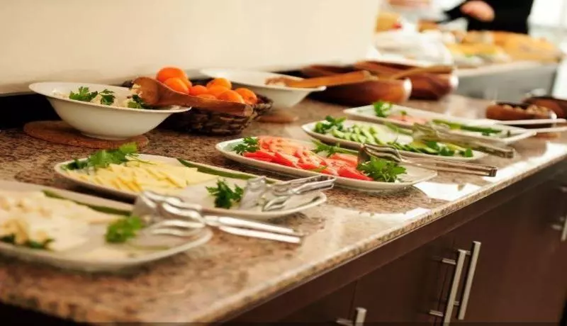 Fotos del hotel üstün Otel Alsancak:  13